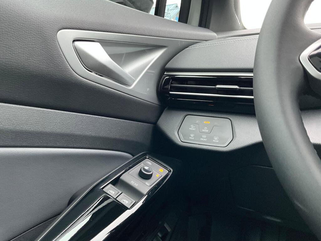 New 2026 Volkswagen ID.4 Pro S image 23