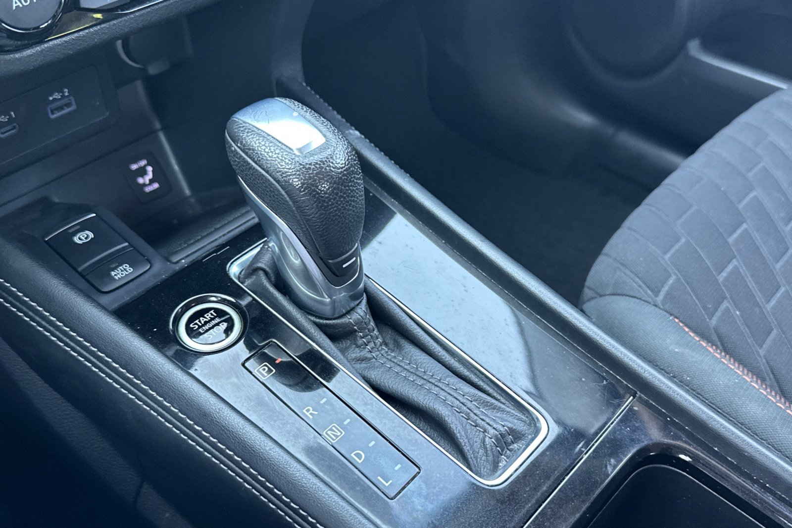 Used 2021 Nissan Kicks SR w/ Interior Electronics Package FWD image 21