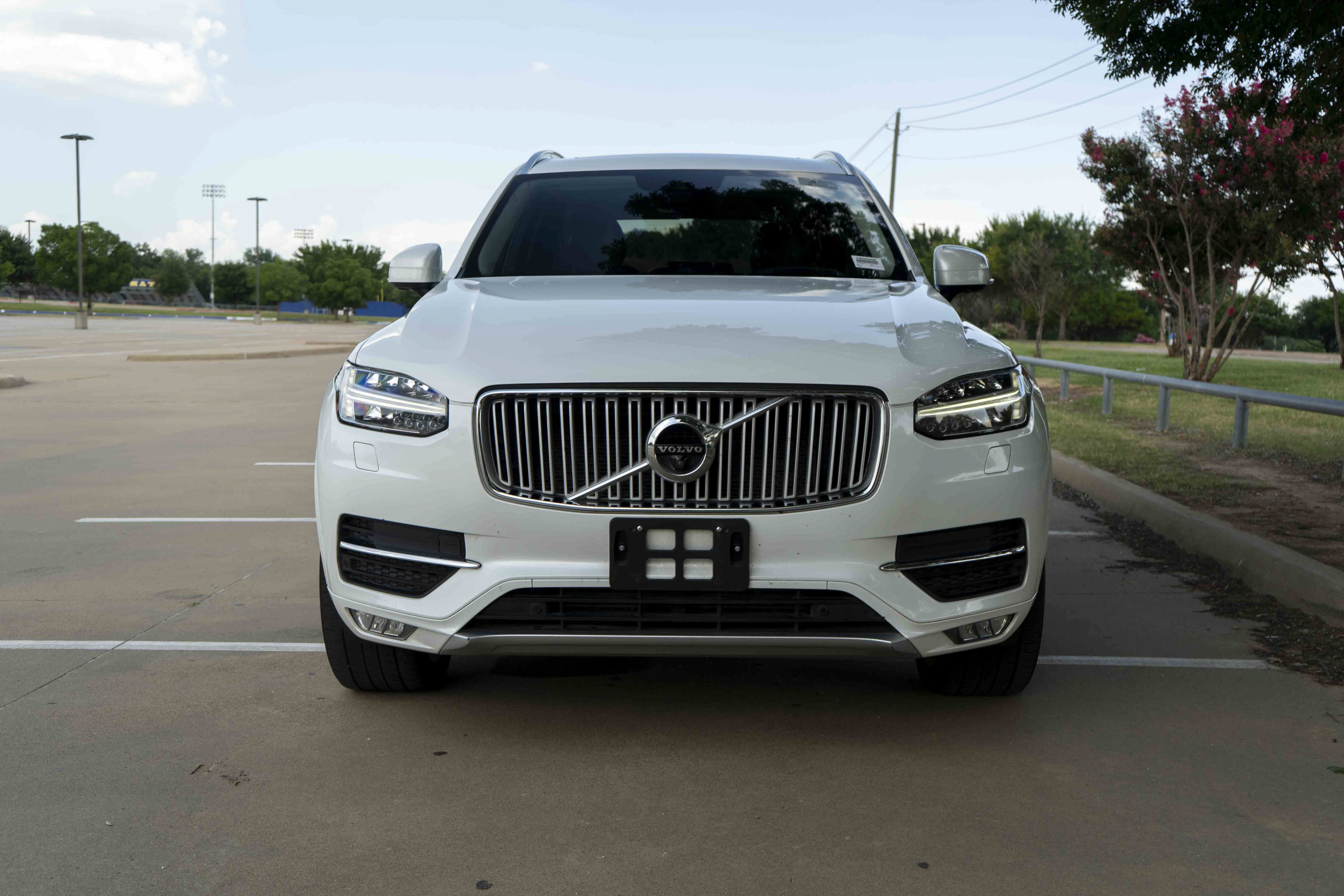 Used 2018 Volvo XC90 T6 Inscription w/ Luxury Package AWD/4WD image 3
