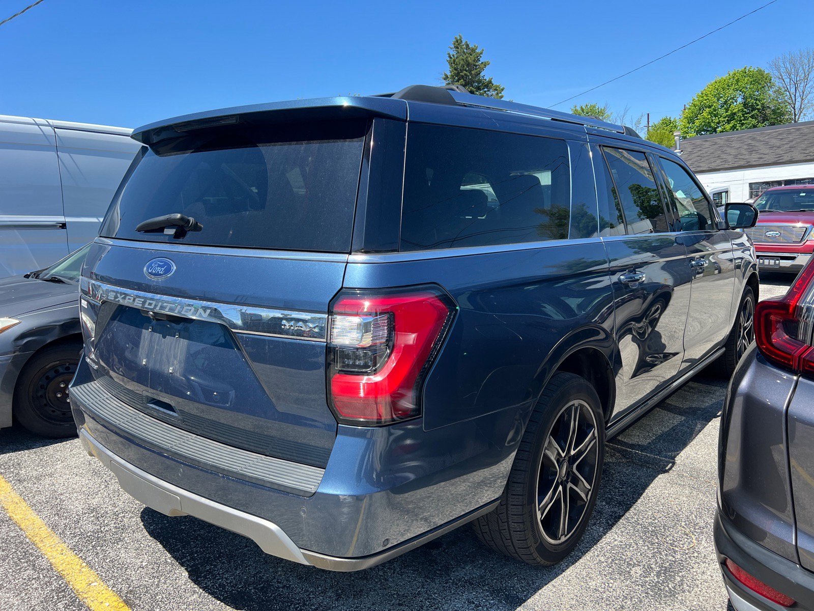 Used 2020 Ford Expedition Max Limited w/ Special Edition Package AWD/4WD image 5