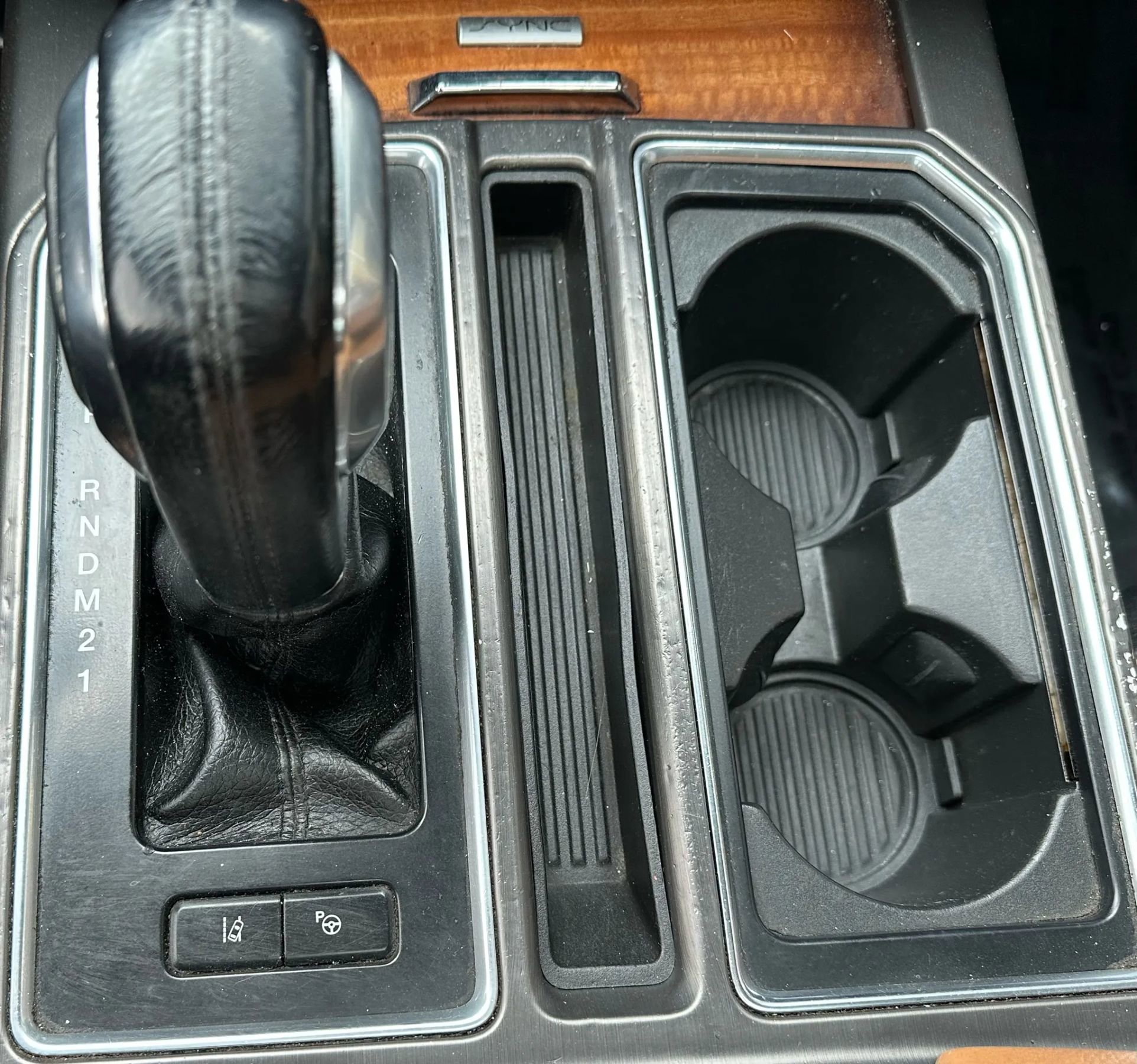 Used 2016 Ford F150 Limited w/ Trailer Tow Package image 22