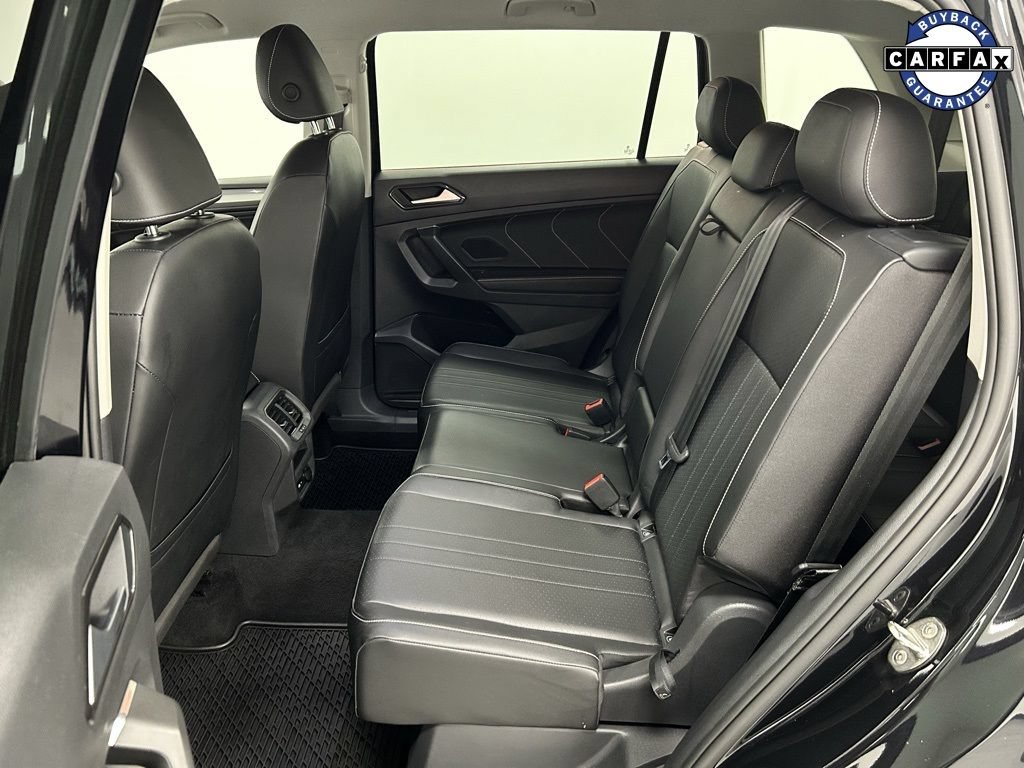 Used 2022 Volkswagen Tiguan SE FWD image 9
