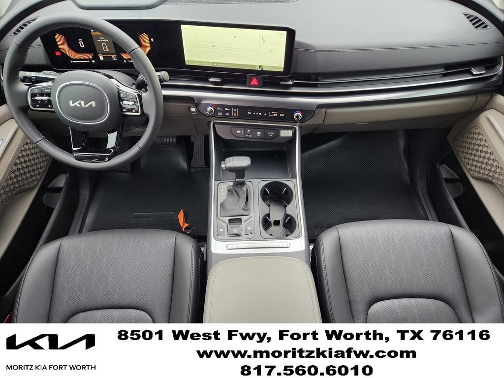 New 2026 Kia Carnival FWD image 18