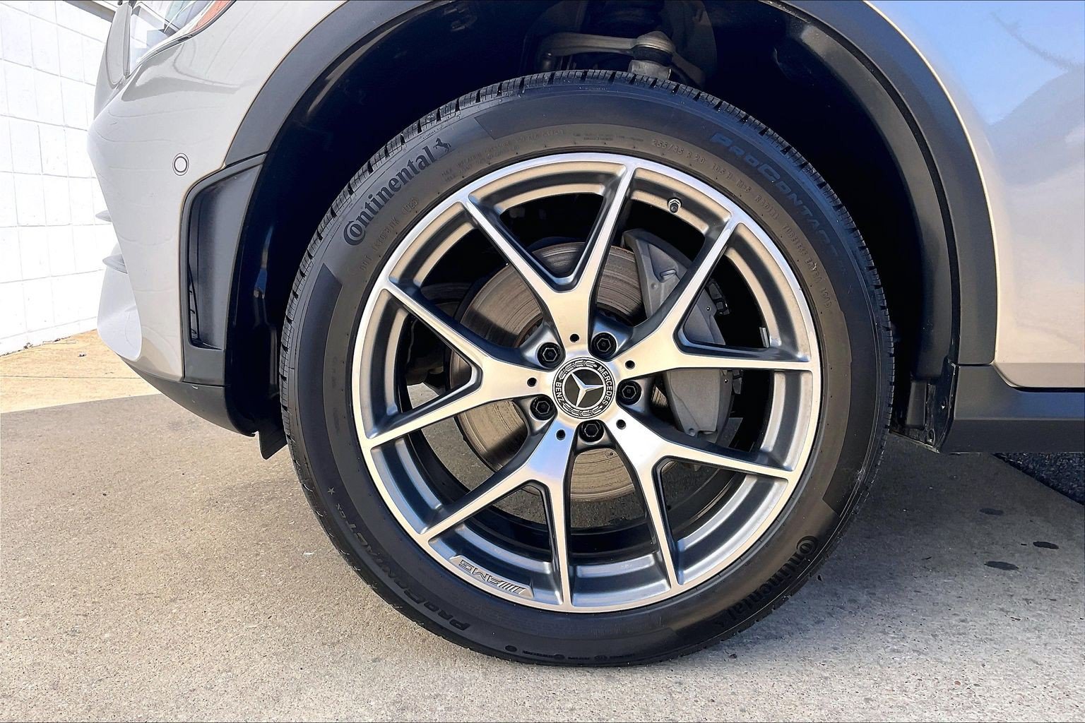 Used 2021 Mercedes-Benz GLC 300 4MATIC image 11