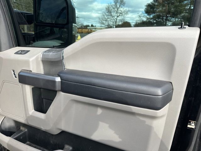 Used 2021 Ford F250 XLT w/ XLT Premium Package image 19