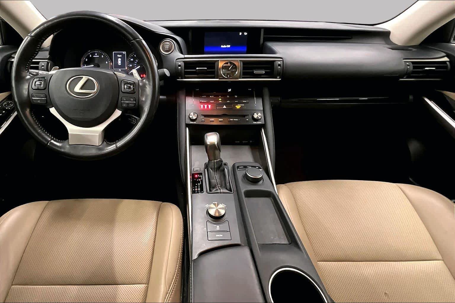 Used 2018 Lexus IS 300 w/ Accessory Package 2 RWD image 15