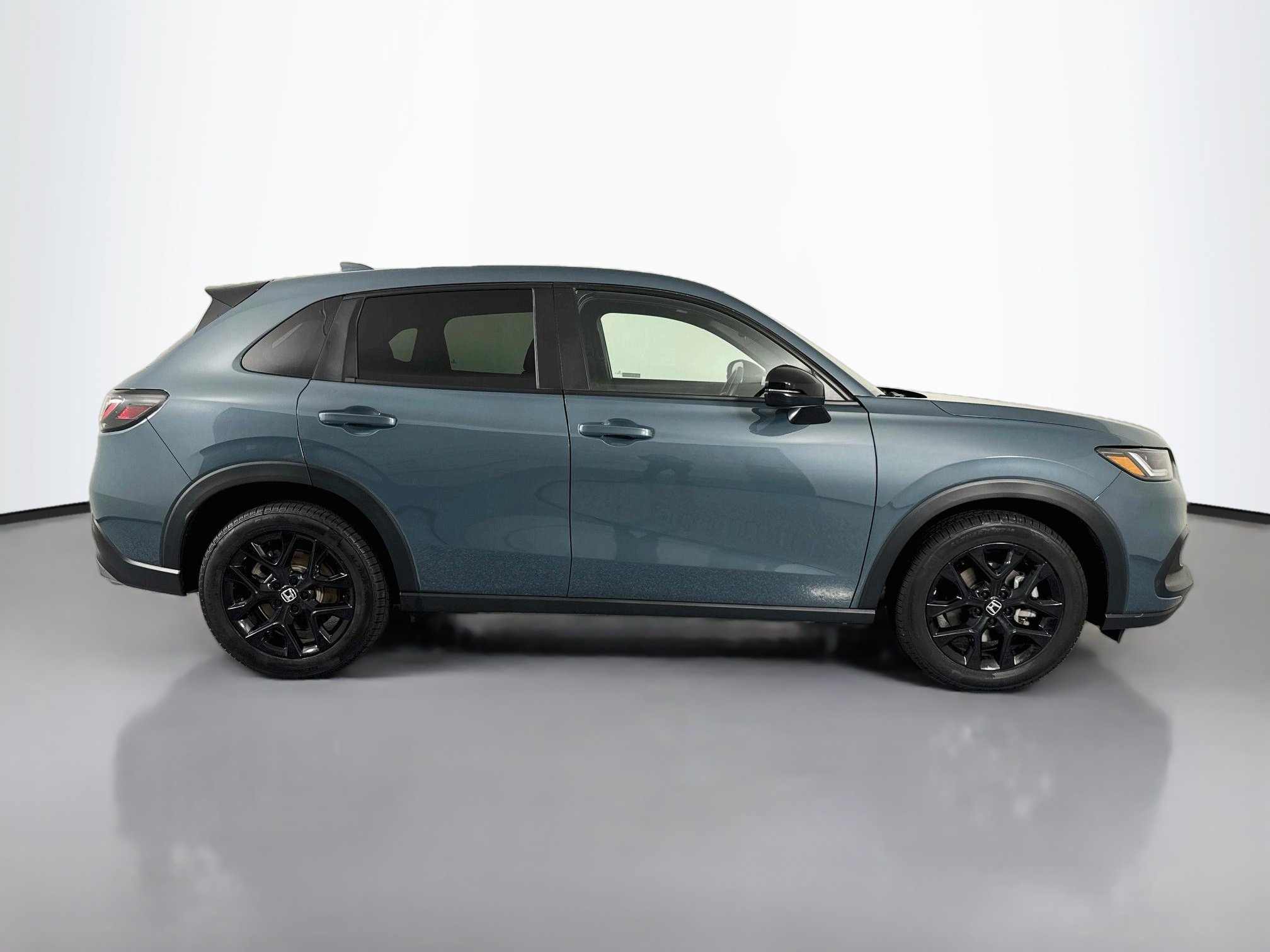 Certified 2024 Honda HR-V Sport image 4