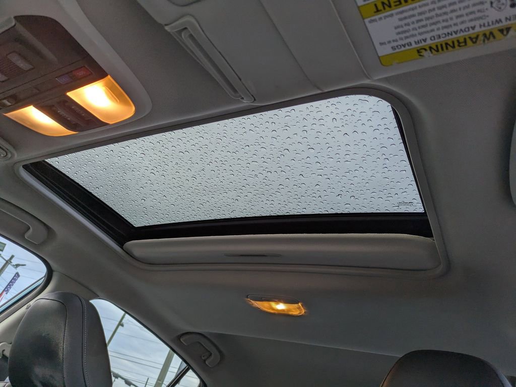 Used 2017 Subaru Impreza 2.0i Limited image 20