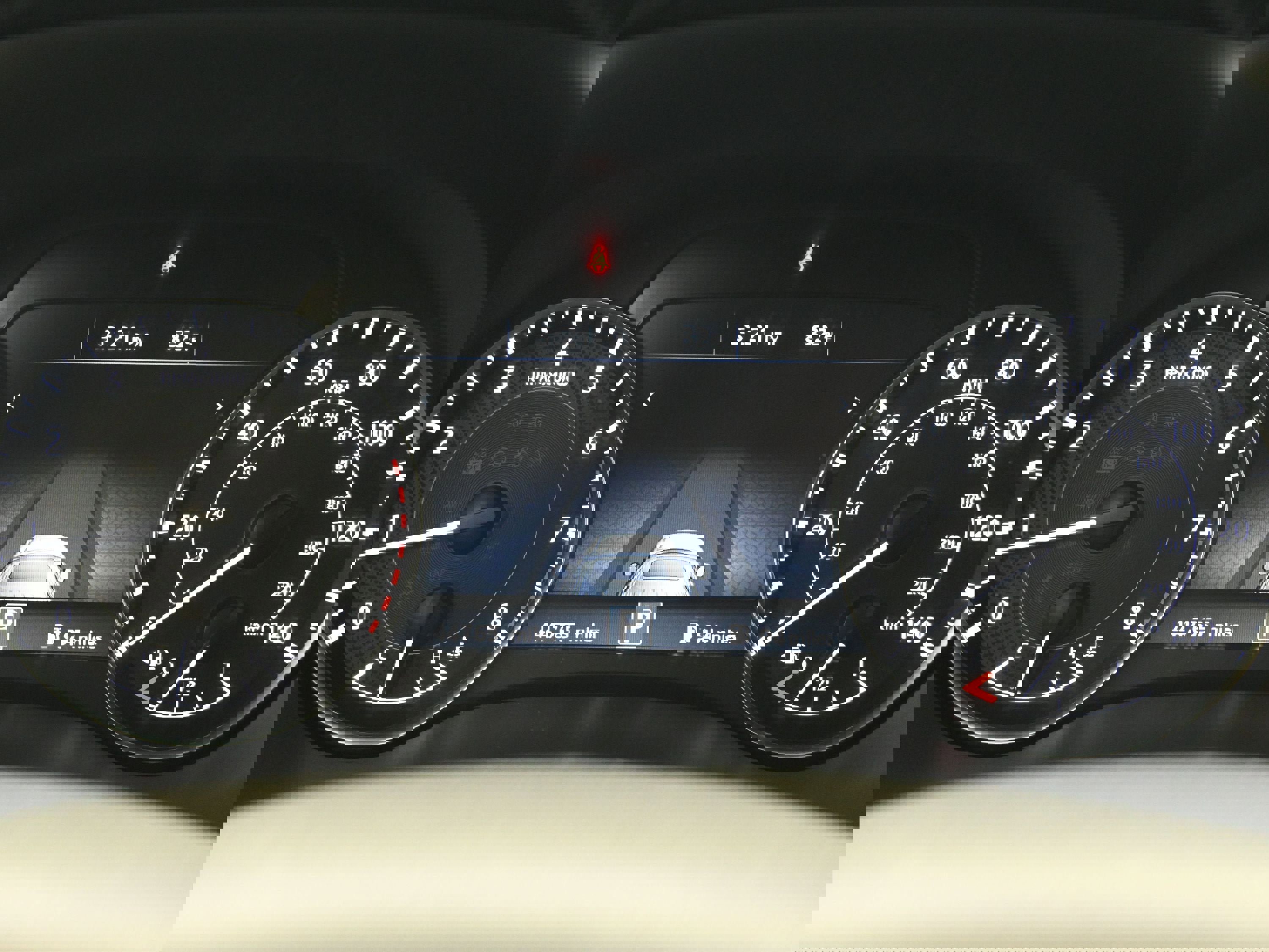 Used 2023 Nissan Armada SL image 11