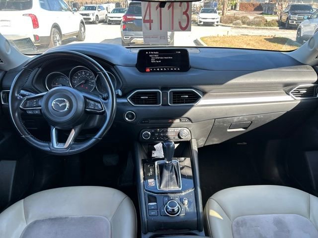 Used 2017 MAZDA CX-5 Touring image 16