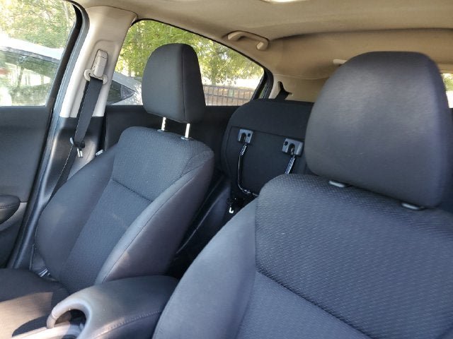 Used 2018 Honda HR-V EX image 7