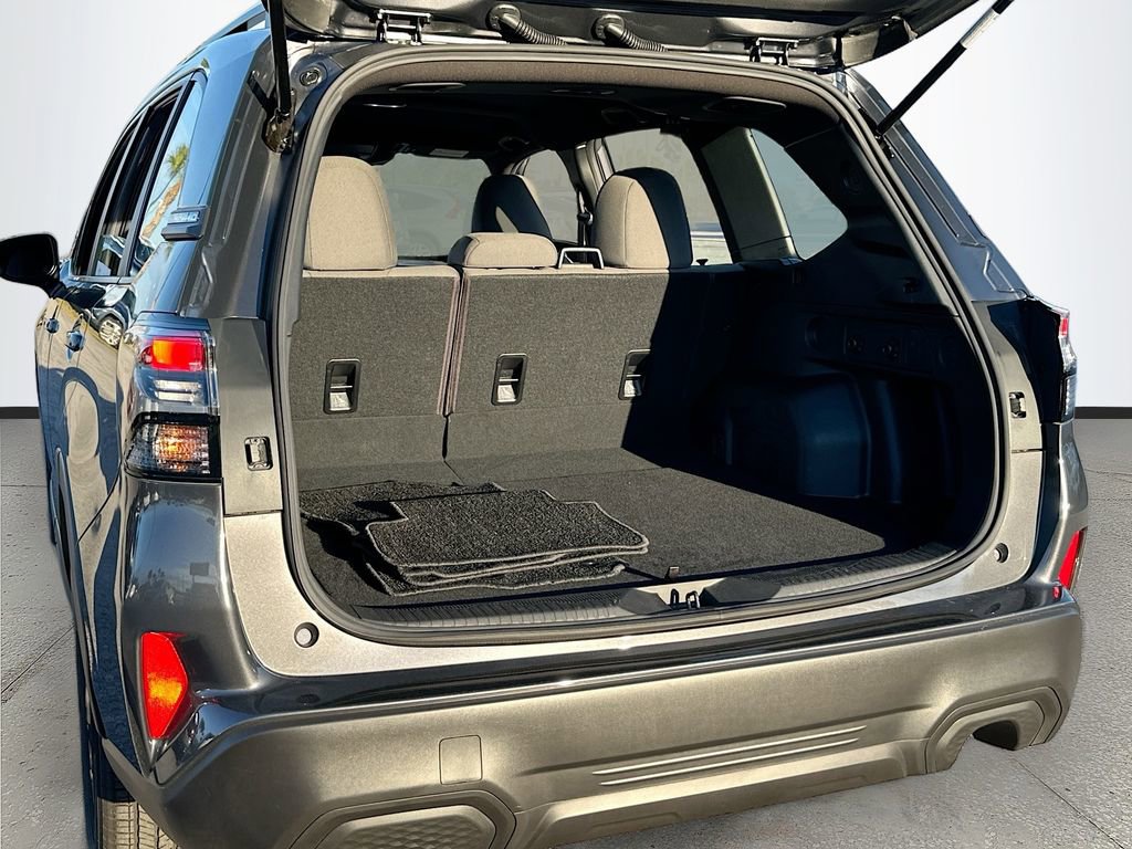 Certified 2025 Subaru Forester image 23