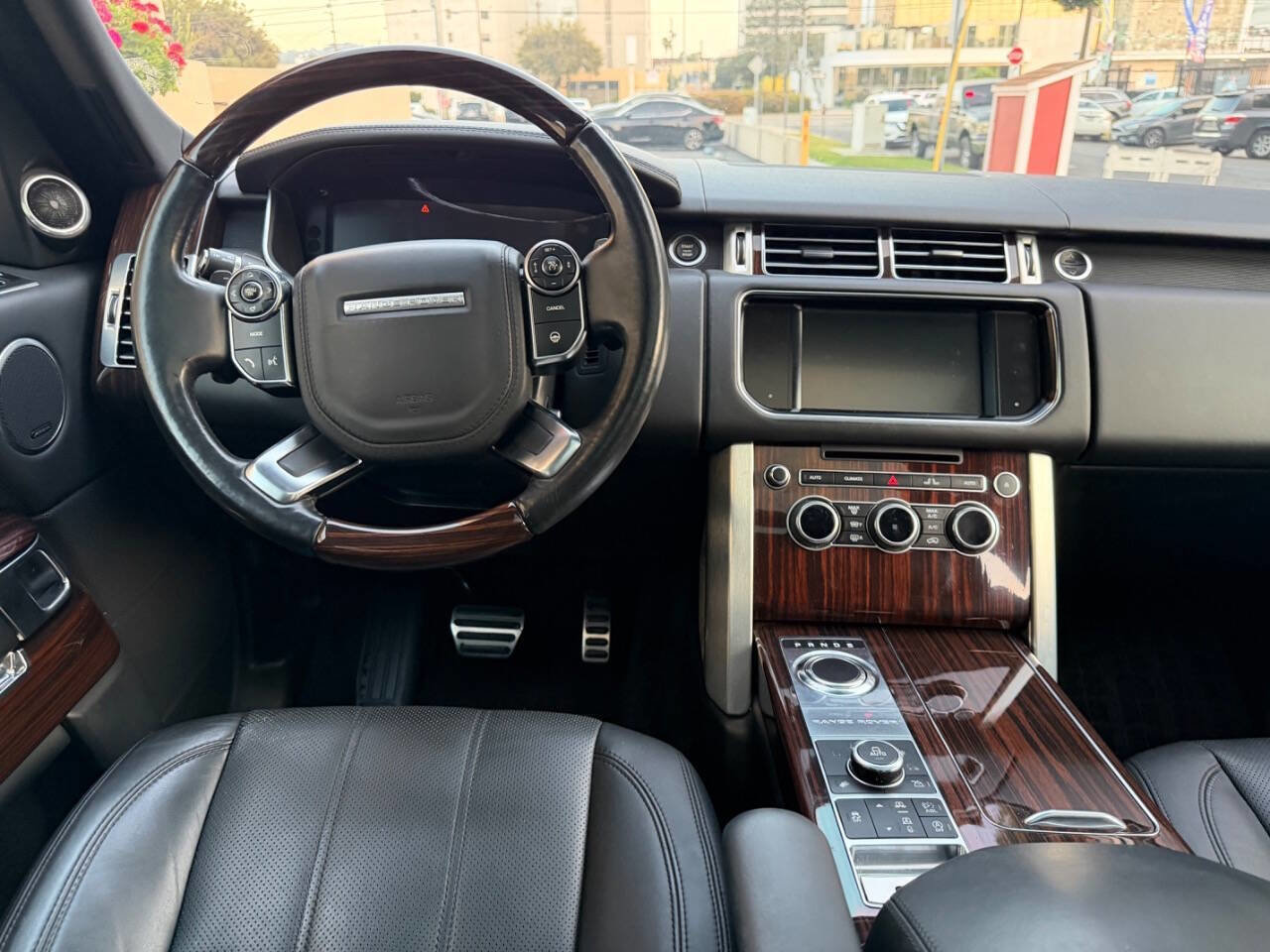 Used 2015 Land Rover Range Rover Supercharged AWD/4WD image 9