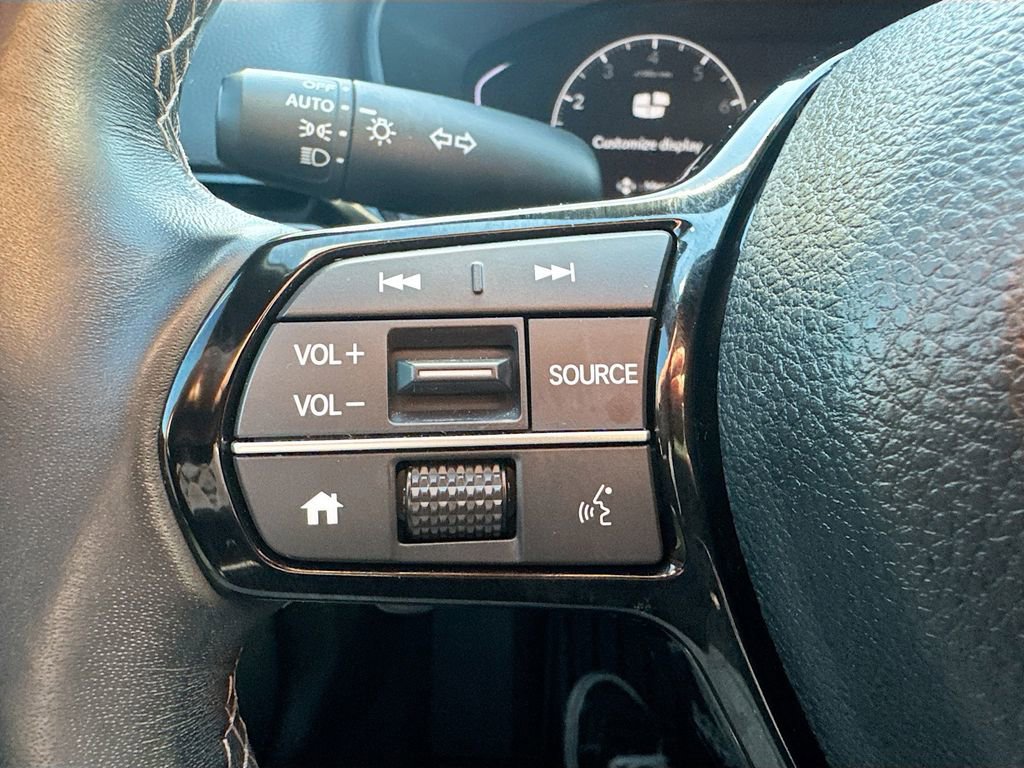 Used 2023 Honda Civic Sport image 9
