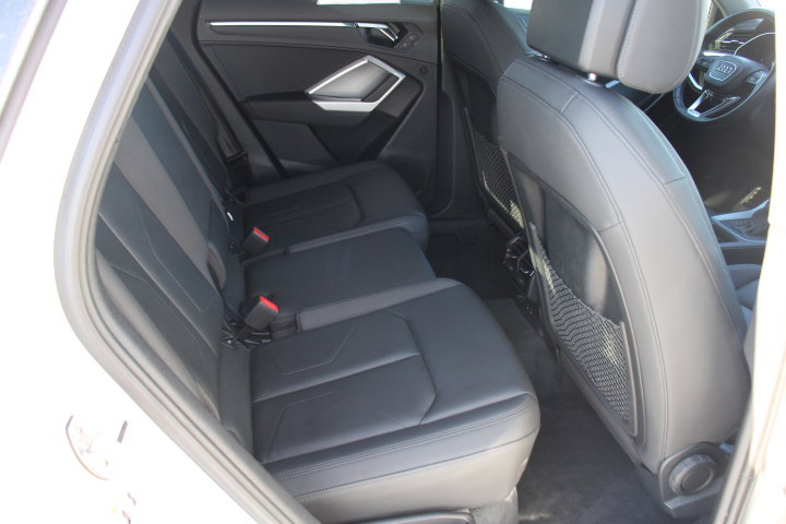 Used 2020 Audi Q3 2.0T Premium w/ Convenience Package image 18