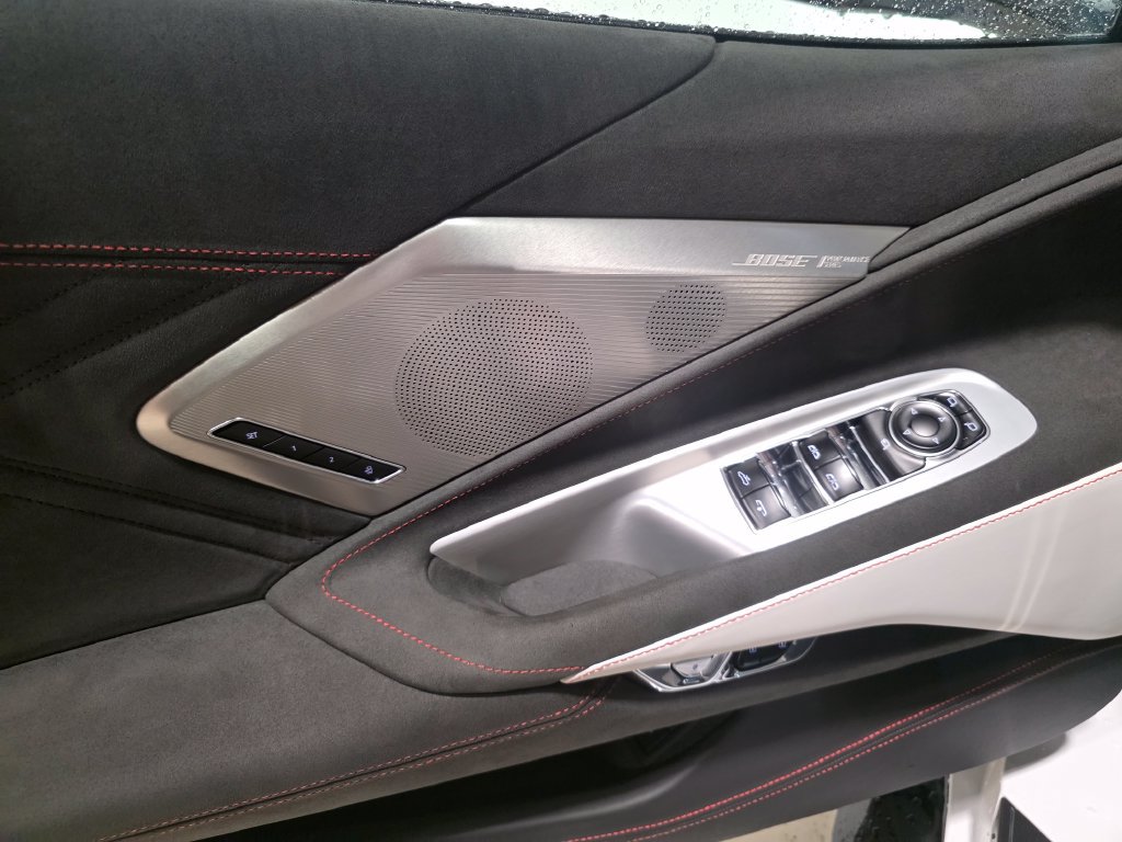 Used 2023 Chevrolet Corvette Z06 RWD image 11