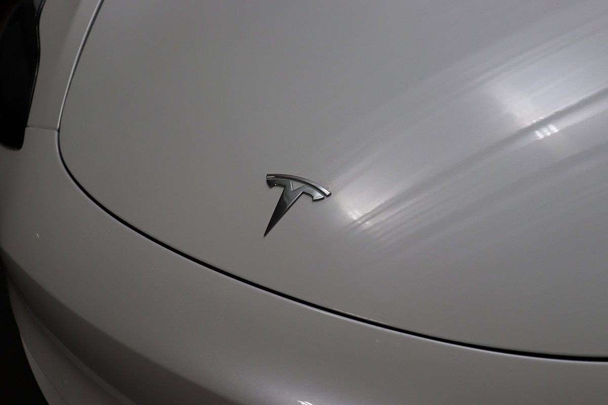 Used 2023 Tesla Model 3 Standard Range RWD image 3