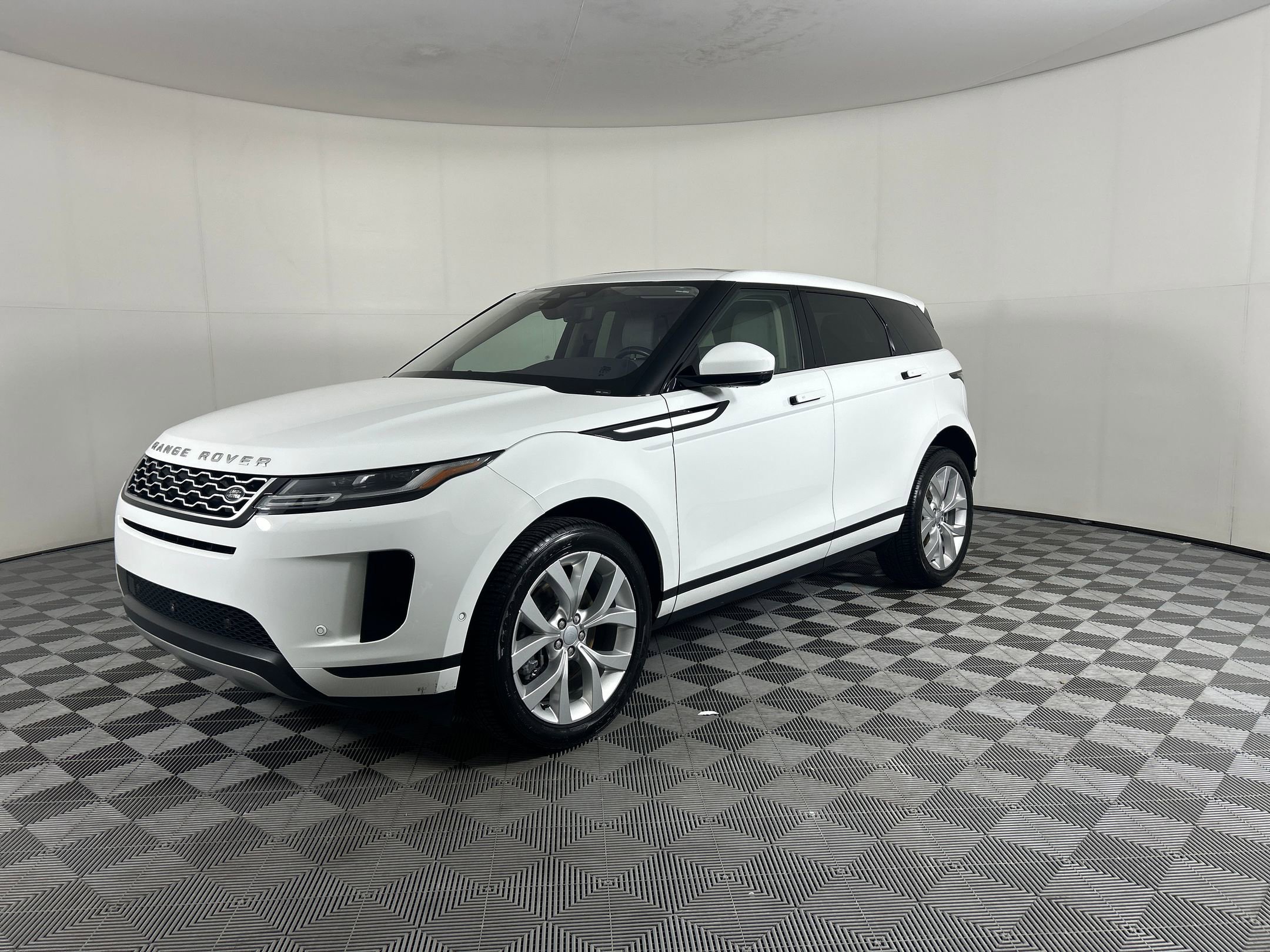 Used 2021 Land Rover Range Rover Evoque SE