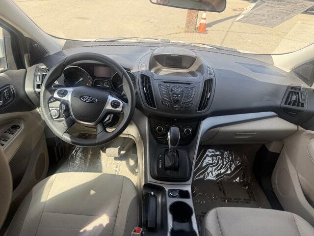 Used 2014 Ford Escape SE AWD/4WD image 9