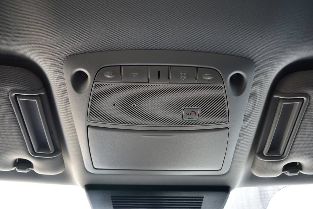 Used 2021 Nissan Armada SV AWD/4WD image 45