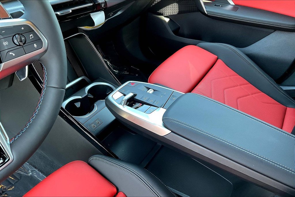 New 2026 BMW X2 M35i w/ Technology Package AWD/4WD image 18
