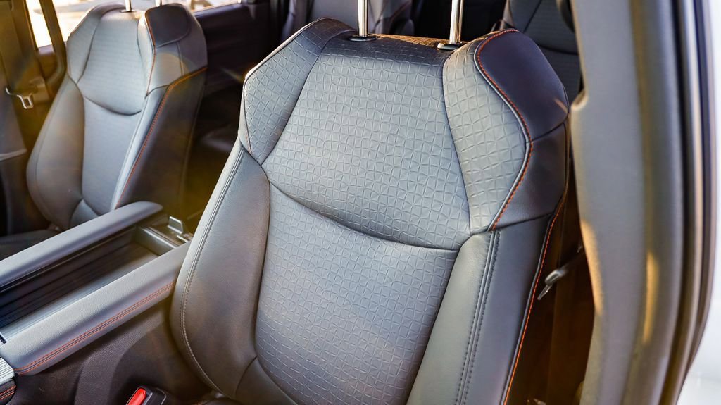 Used 2024 Toyota Sienna XSE w/ XSE Plus Package image 31