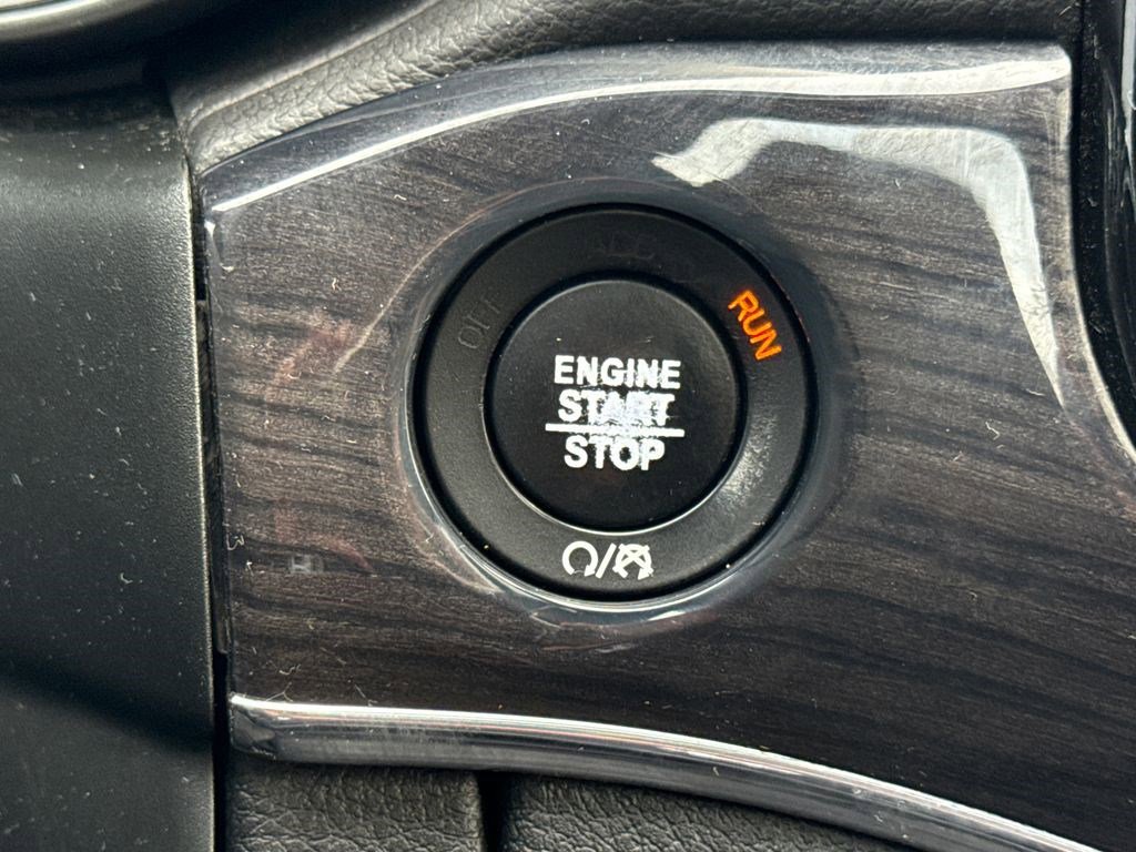 Used 2020 Jeep Grand Cherokee Overland image 29