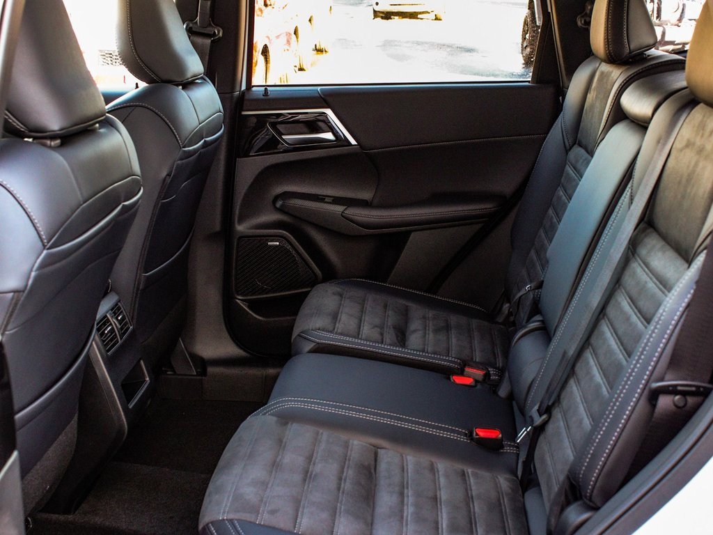 New 2026 Mitsubishi Outlander Trail Edition image 34
