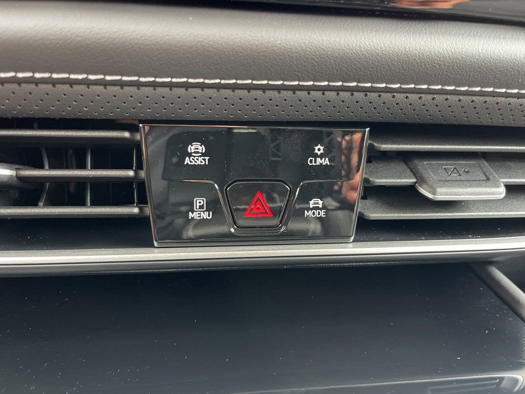 New 2026 Volkswagen Atlas SE AWD/4WD image 10