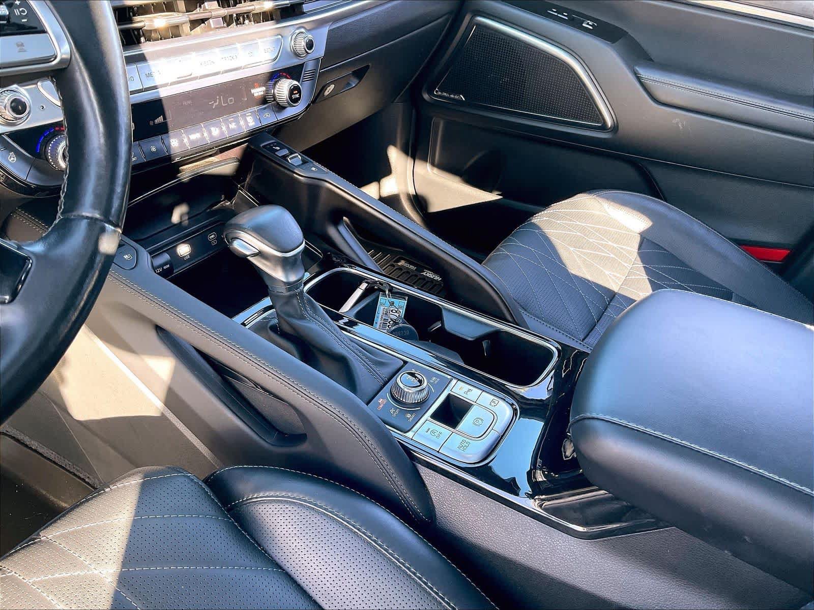 Used 2024 Kia Telluride SX Prestige X-Line AWD/4WD image 19
