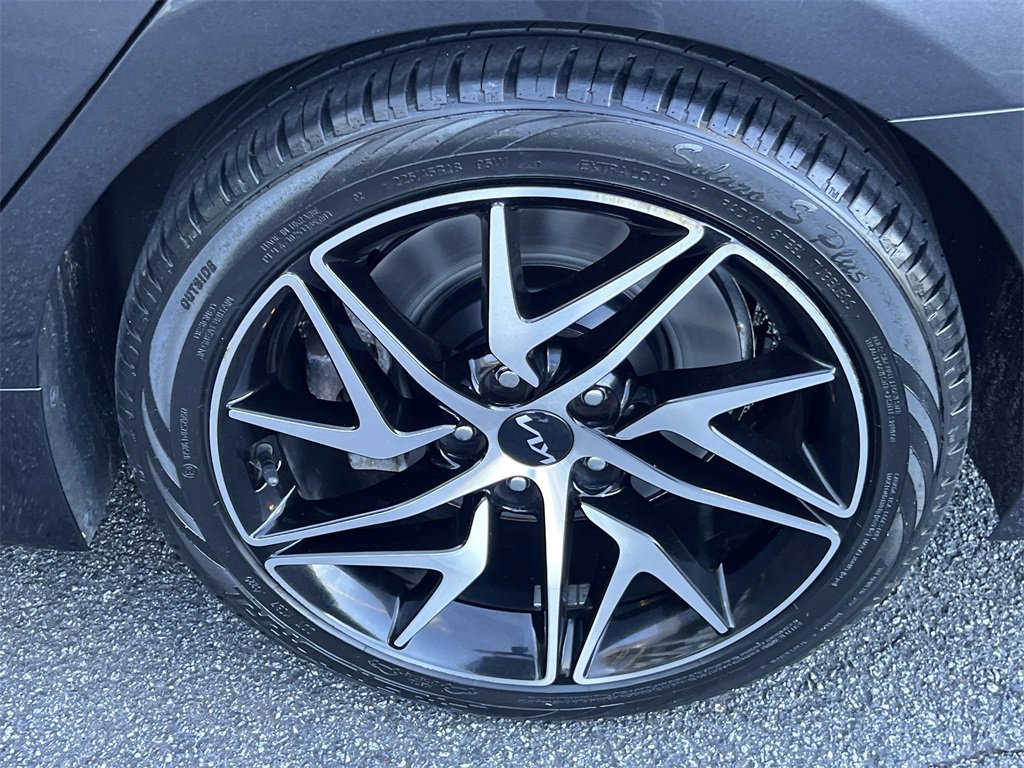 Used 2023 Kia Stinger GT-Line w/ Sun & Sound Package image 20