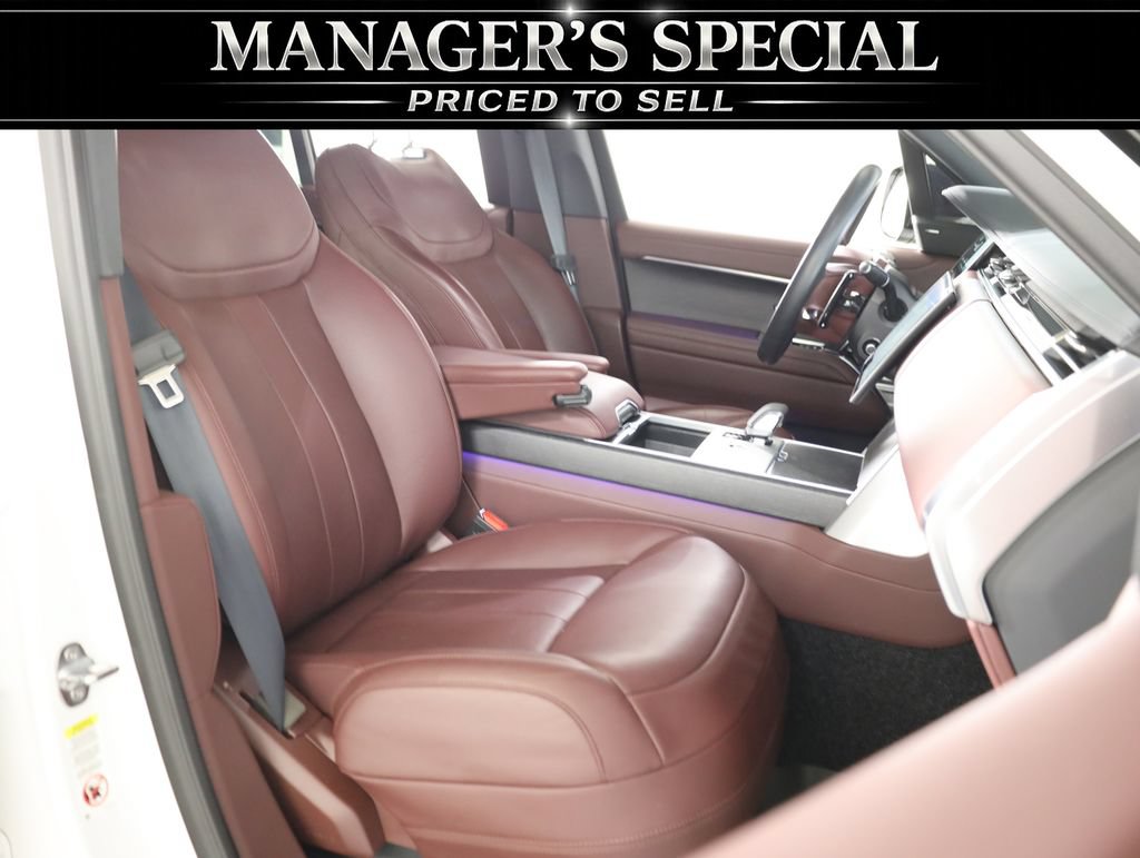 Used 2025 Land Rover Range Rover SE AWD/4WD image 68