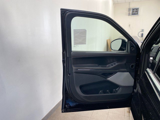 New 2025 Lincoln Navigator Black Label image 27