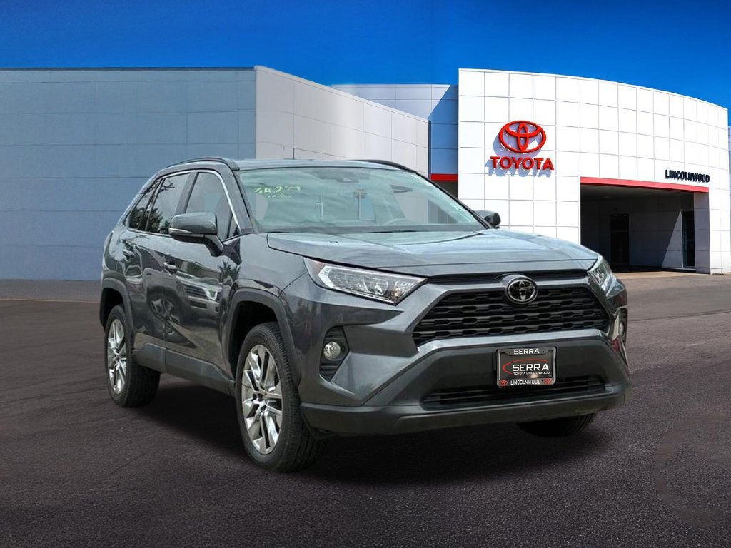 Used 2021 Toyota RAV4 XLE Premium FWD image 10