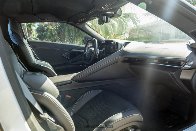 Used 2023 Chevrolet Corvette Stingray Preferred Conv w/ Z51 Performance Package RWD image 40