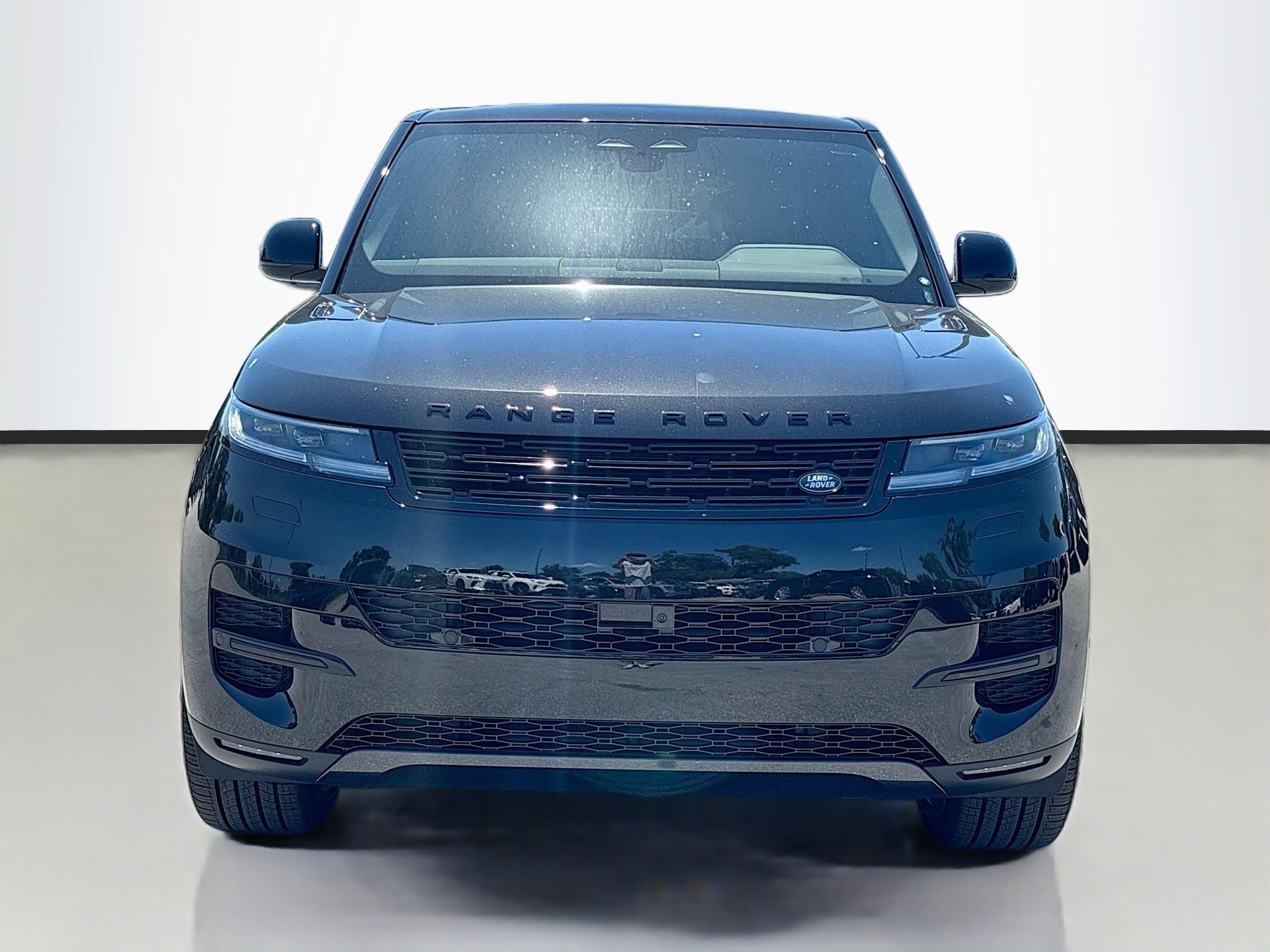 New 2026 Land Rover Range Rover Sport SE AWD/4WD image 8