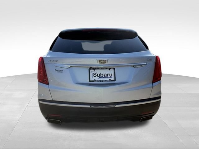 Used 2017 Cadillac XT5 Luxury w/ Driver Awareness Package FWD image 6