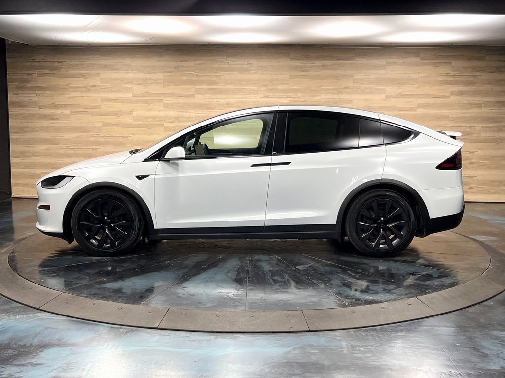 Used 2025 Tesla Model X image 14
