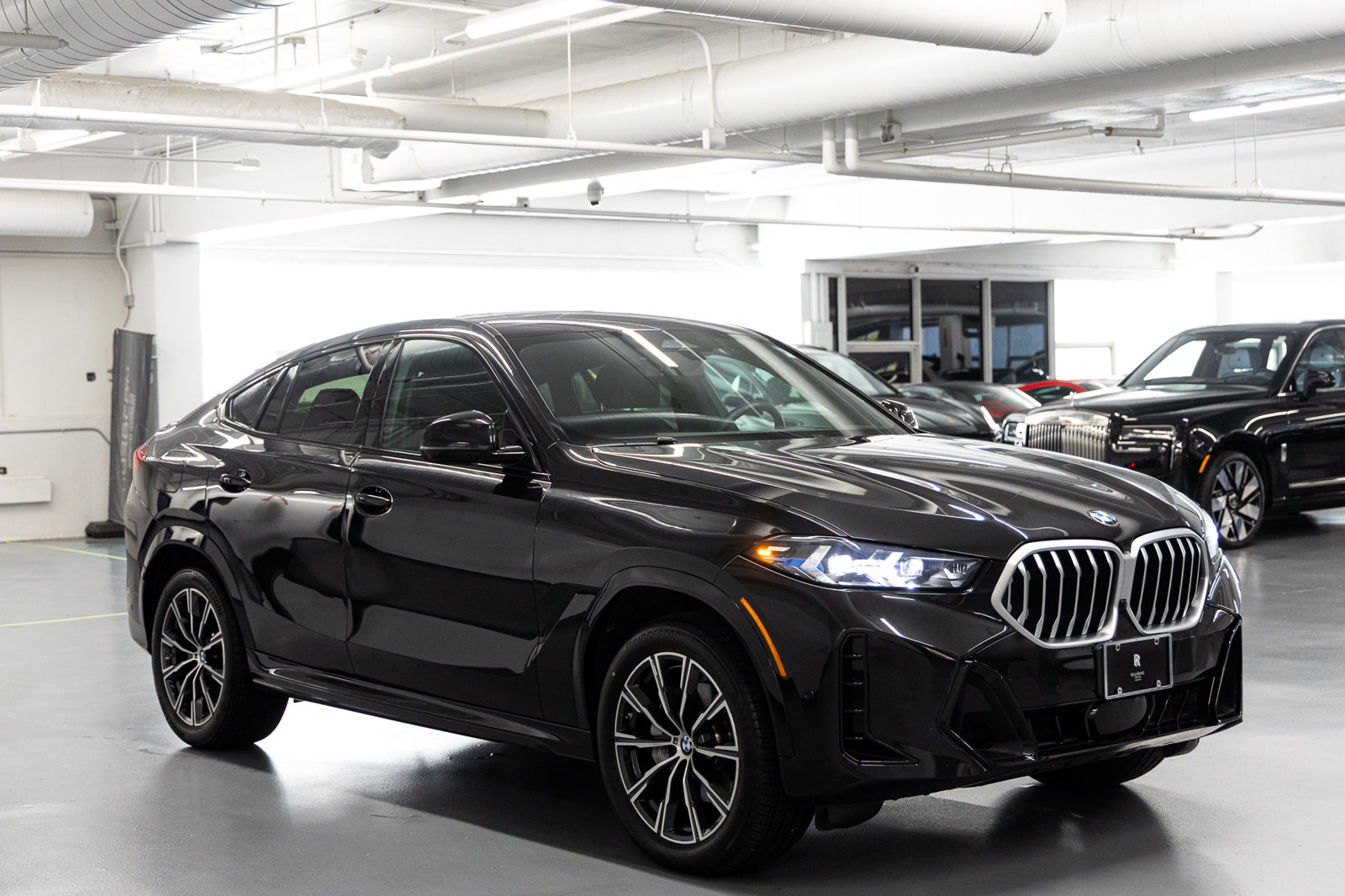 Used 2026 BMW X6 xDrive40i w/ Climate Comfort Package AWD/4WD image 6