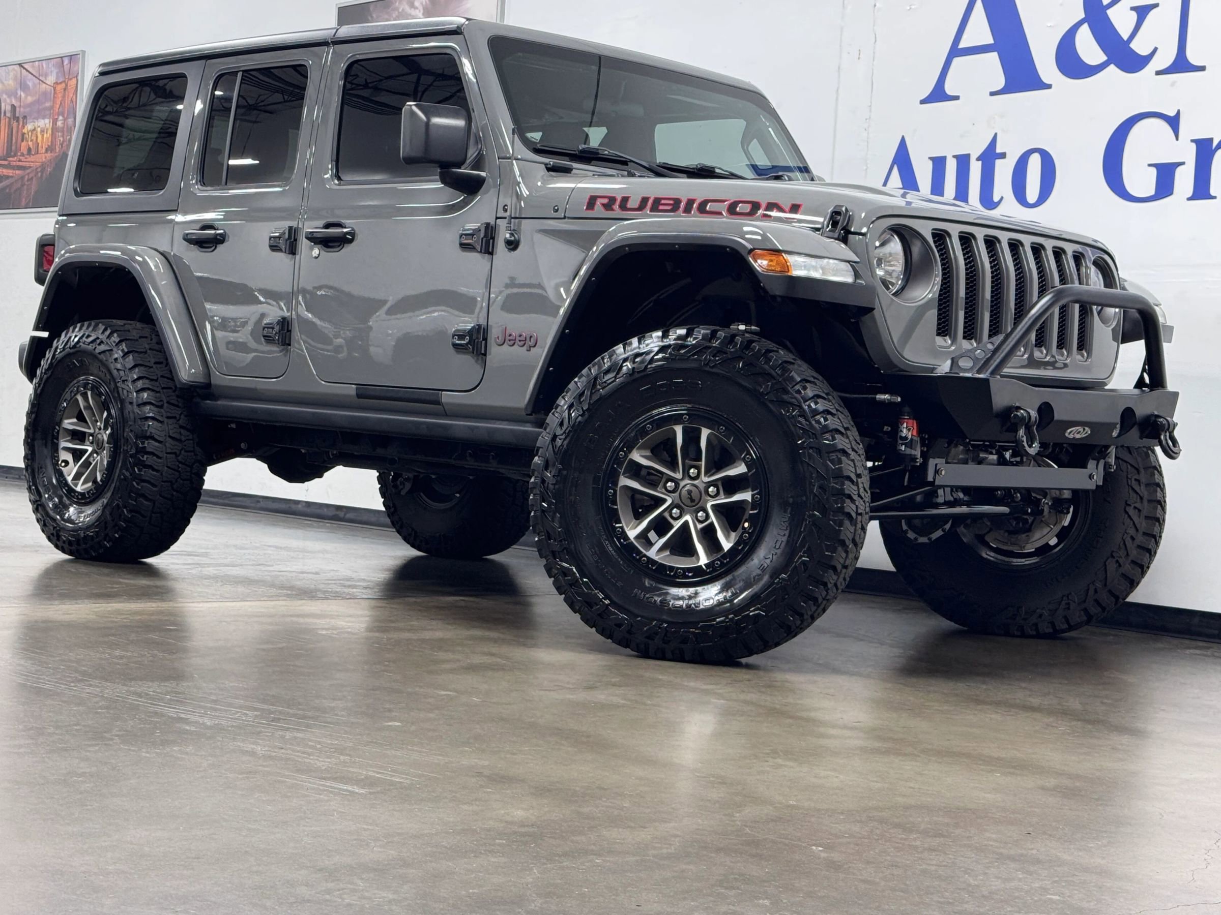 Used 2021 Jeep Wrangler Unlimited Rubicon AWD/4WD image 2