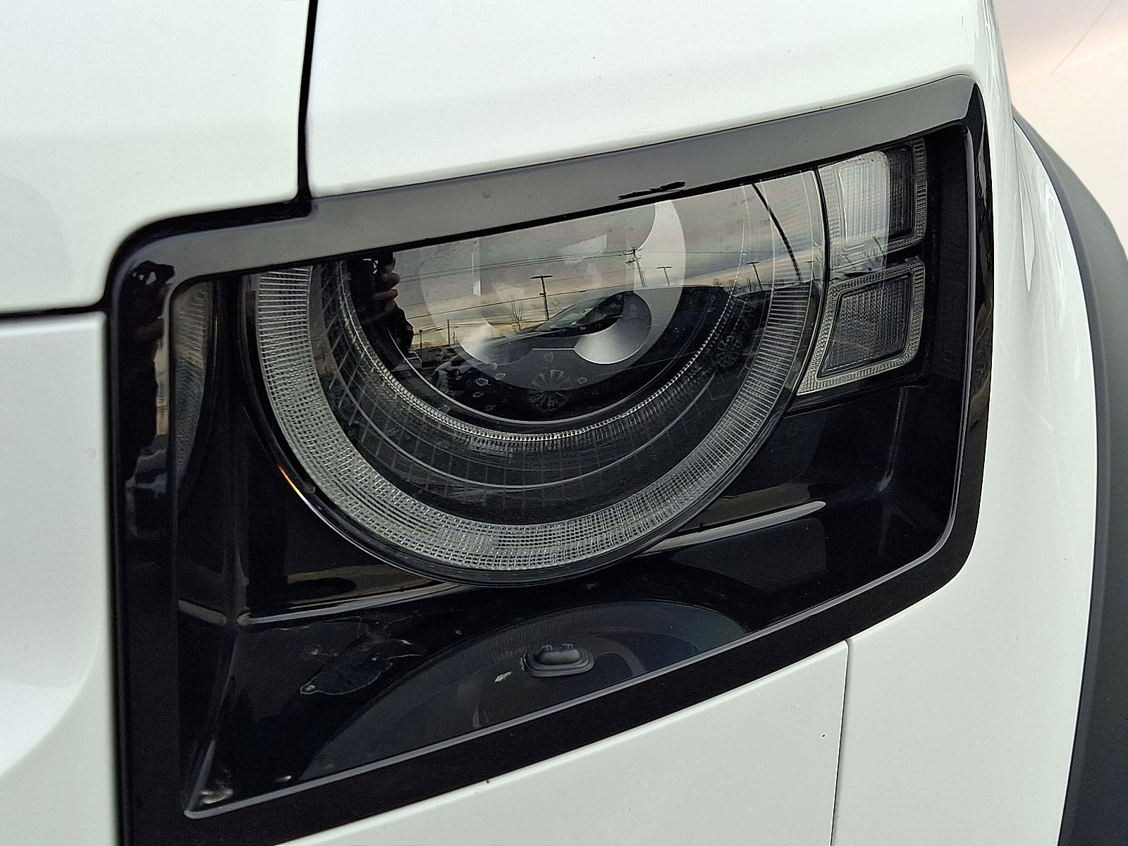 Used 2020 Land Rover Defender 110 HSE image 8