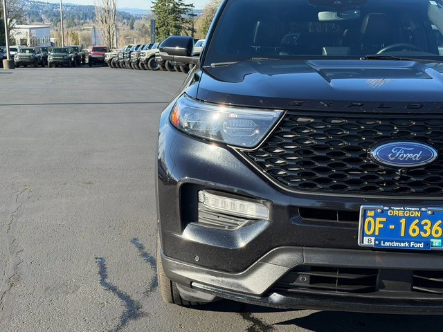 Used 2020 Ford Explorer ST w/ ST Street Pack image 8