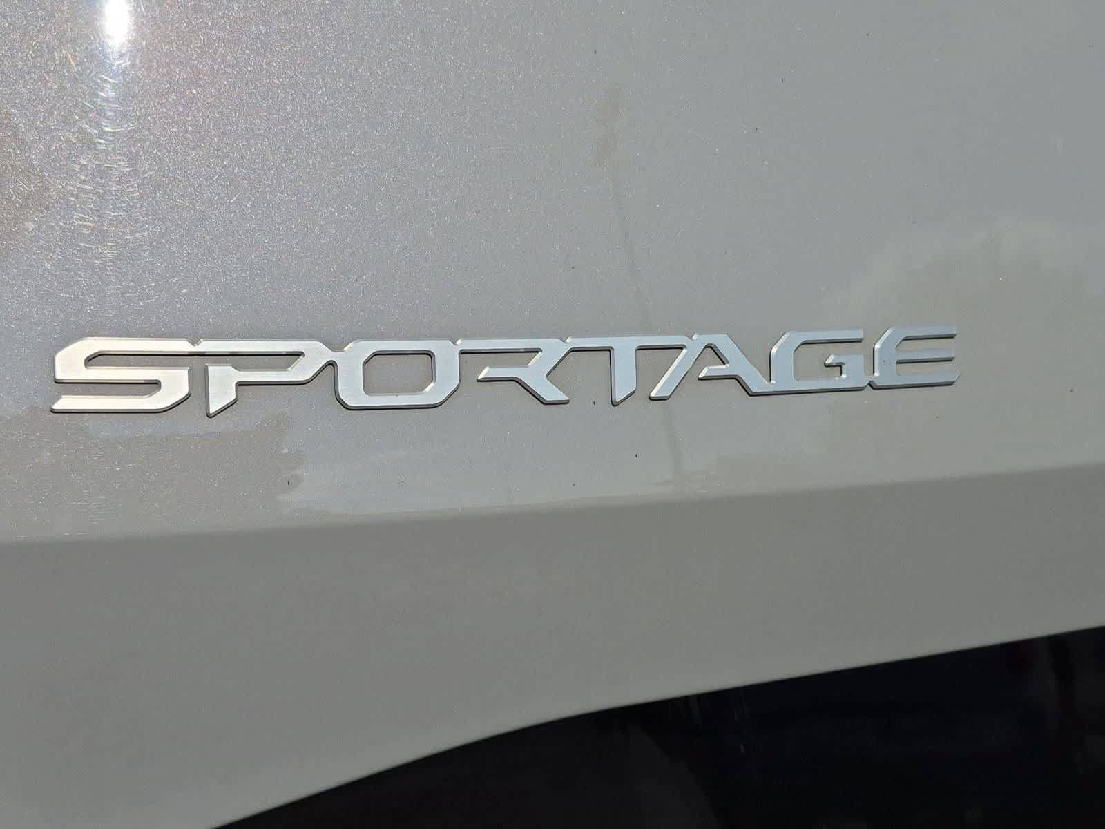 Used 2023 Kia Sportage SX FWD image 12