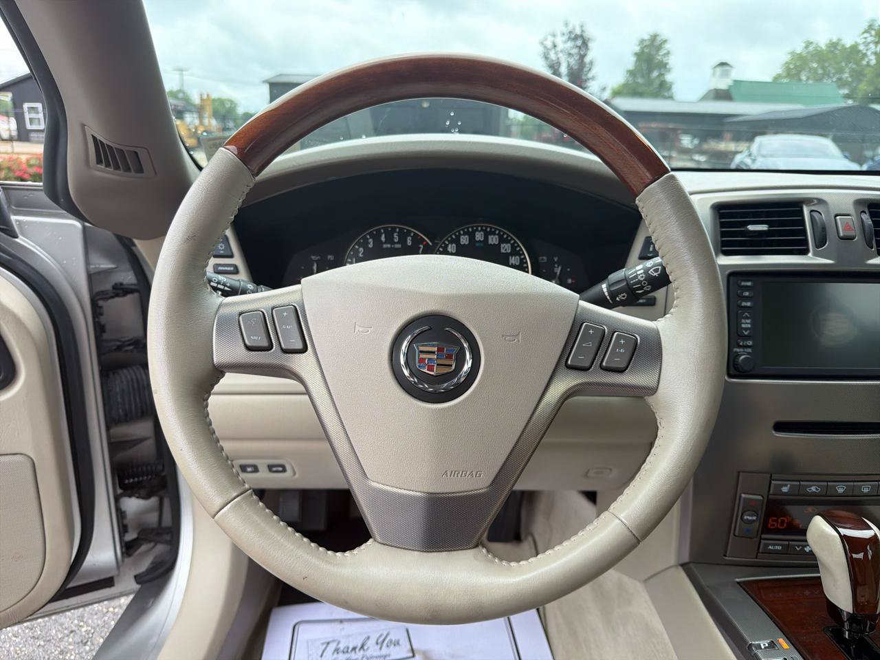 Used 2005 Cadillac XLR RWD image 10