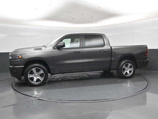 New 2027 RAM 1500 Express AWD/4WD image 38