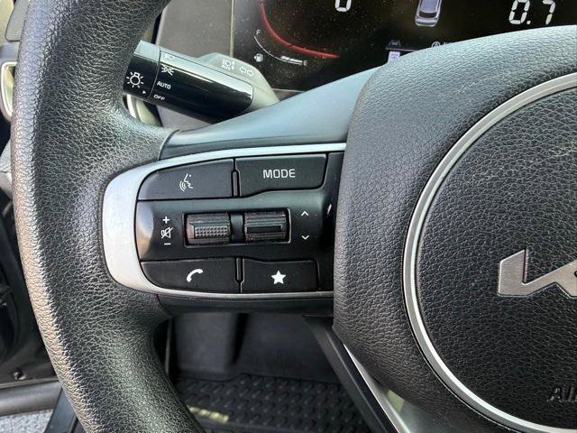 Used 2023 Kia Sportage LX image 42