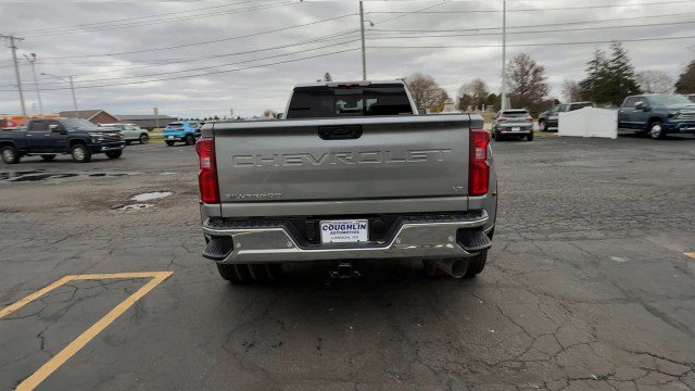 New 2026 Chevrolet Silverado 3500 LT w/ All Star Edition image 7