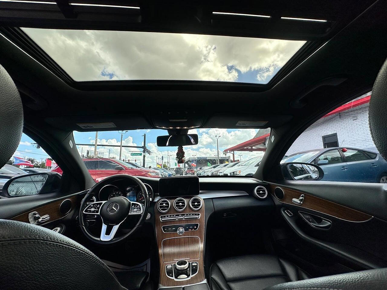 Used 2019 Mercedes-Benz C 300 Sedan image 12