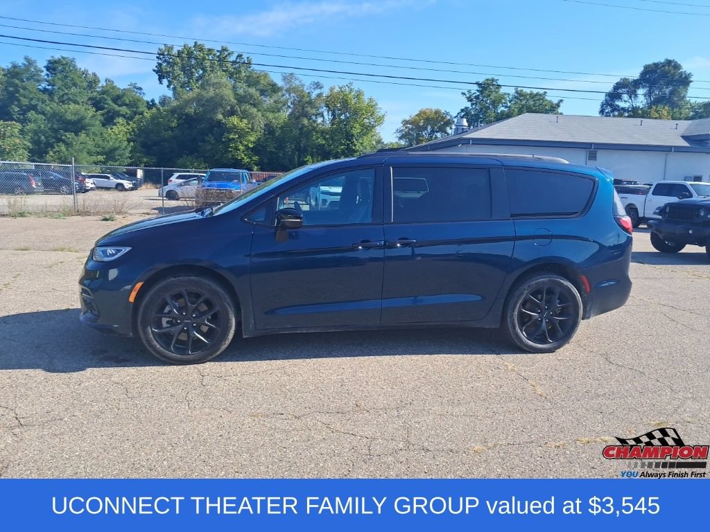 Used 2023 Chrysler Pacifica Limited w/ Uconnect Theater Family Group AWD/4WD video 2