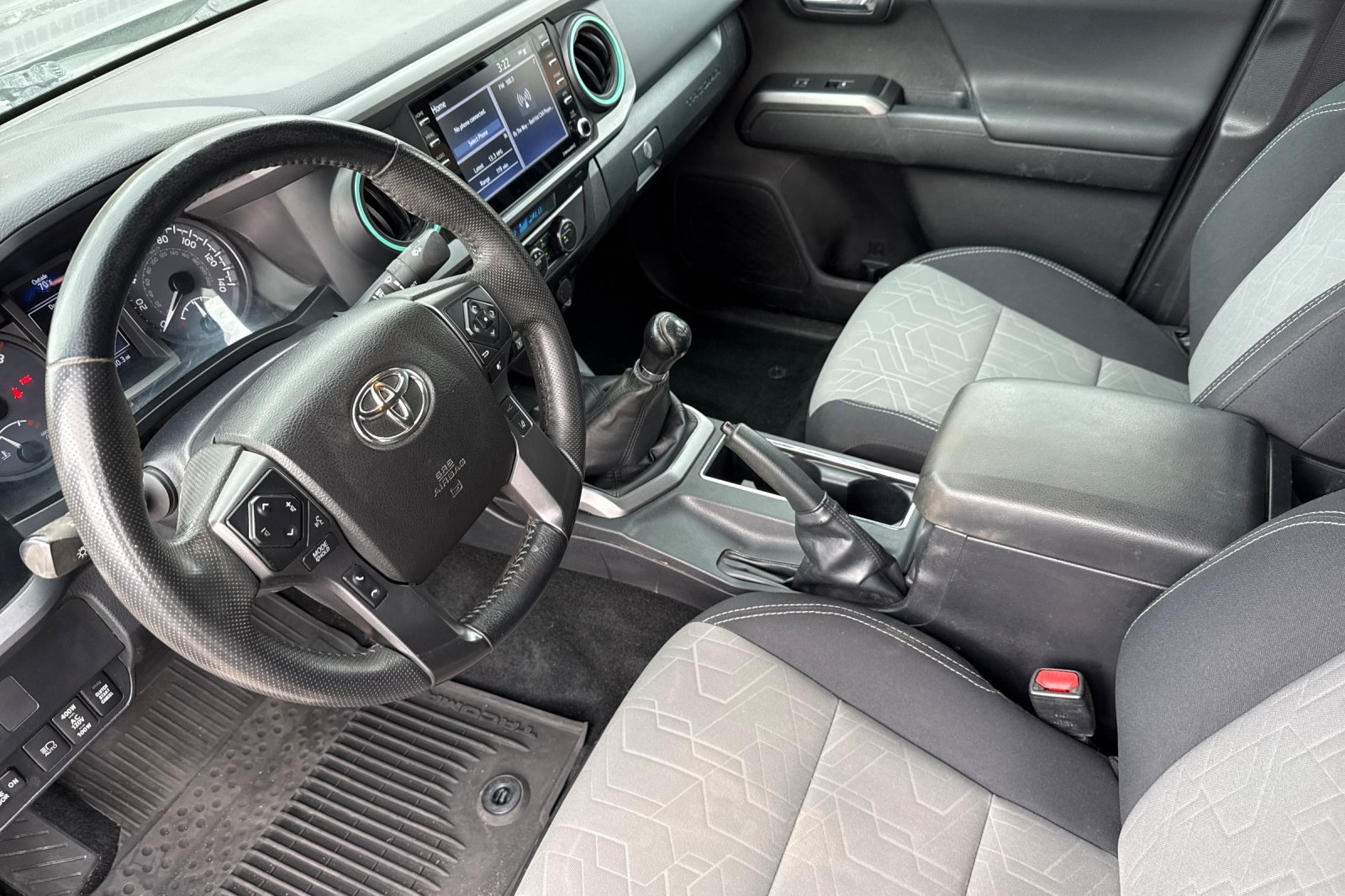Used 2023 Toyota Tacoma TRD Sport AWD/4WD image 38